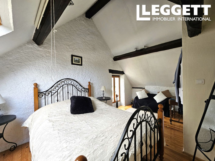 Image No.7-2 Bed House for sale