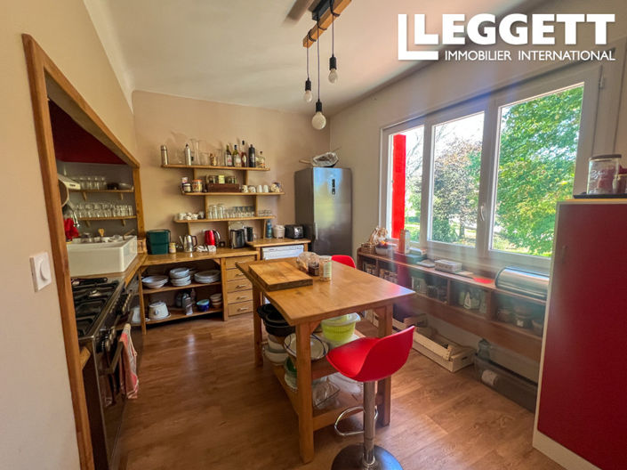 Image No.5-5 Bed House for sale