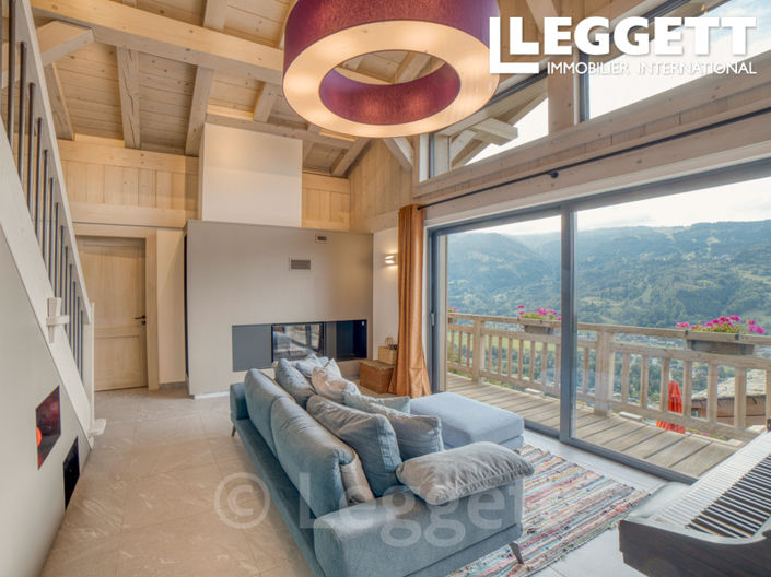 Image No.5-7 Bed House for sale