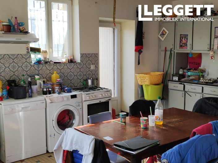 Image No.8-3 Bed House for sale