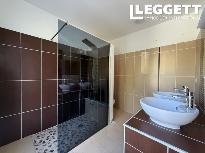 Image No.5-3 Bed House for sale