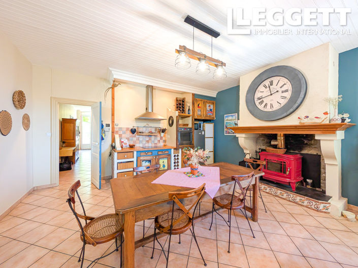 Image No.3-4 Bed House for sale