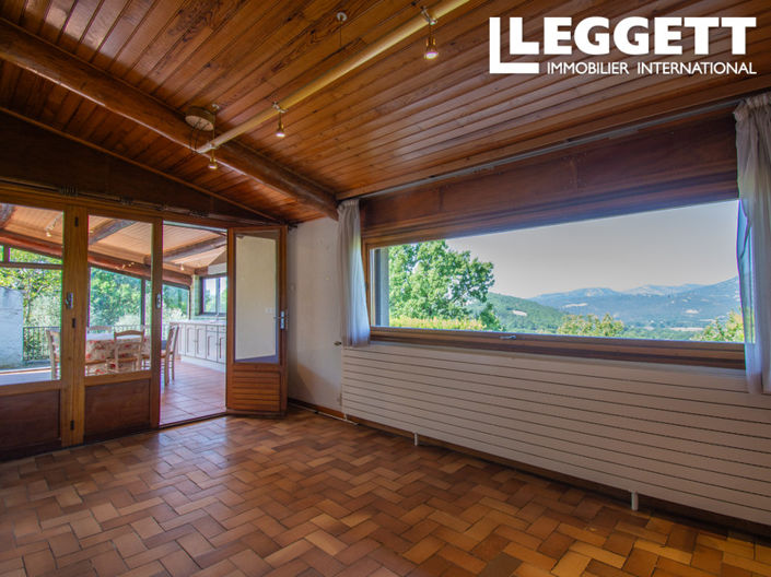 Image No.6-4 Bed House for sale