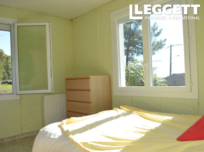 Image No.9-1 Bed House for sale