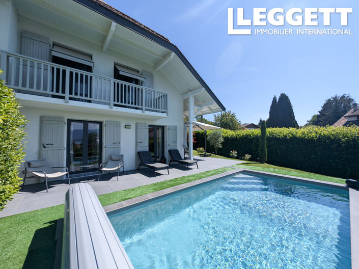 Image No.10-3 Bed House for sale