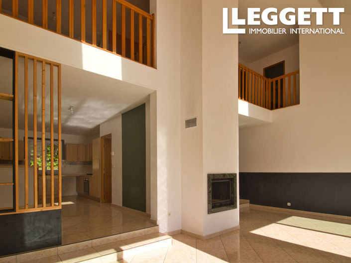 Image No.3-5 Bed House for sale