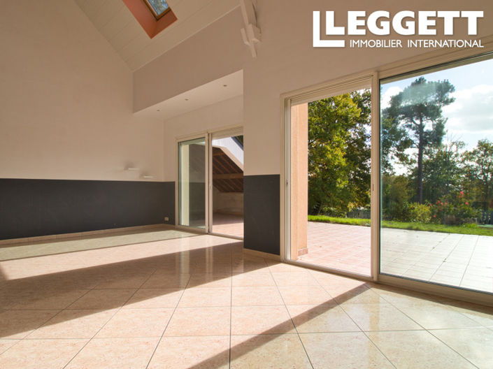 Image No.5-5 Bed House for sale