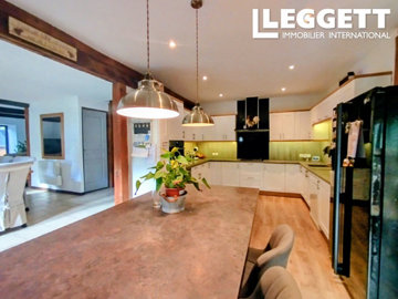 ahr0chm6ly9jzg4uagvzdglhlmltbw8vaw1hz2uvvevom