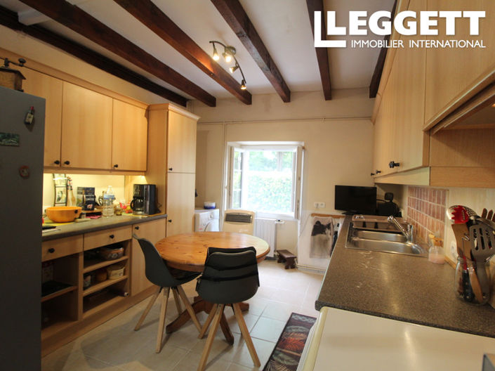 Image No.7-5 Bed House for sale