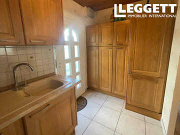 ahr0chm6ly9jzg4uagvzdglhlmltbw8vaw1hz2uvvevom