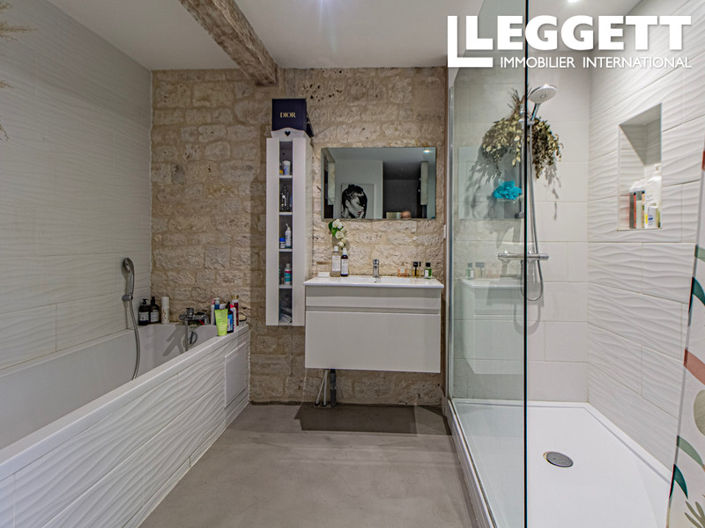 Image No.8-3 Bed House for sale