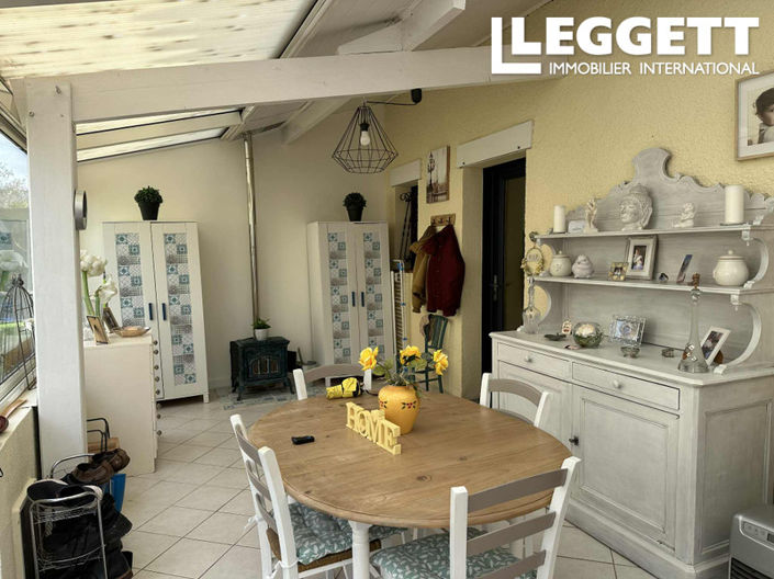 Image No.9-3 Bed House for sale