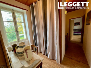 ahr0chm6ly9jzg4uagvzdglhlmltbw8vaw1hz2uvvevom