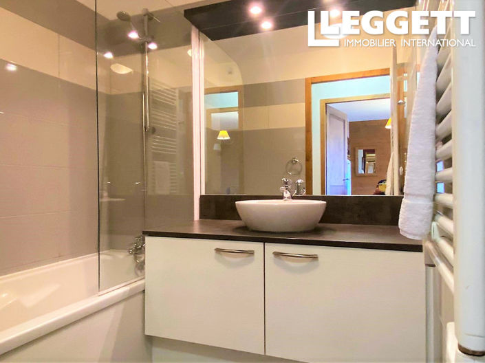 Image No.9-1 Bed Apartment for sale