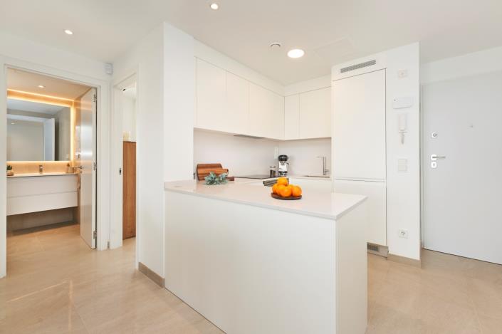 Image No.17-2 Bed Apartment for sale