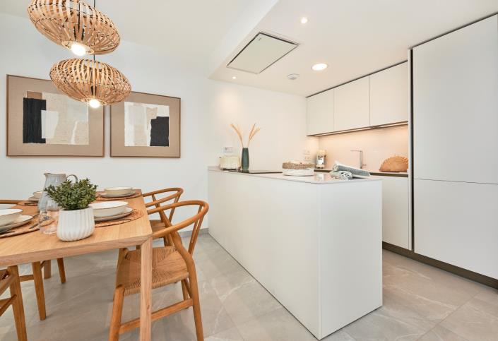 Image No.24-2 Bed Apartment for sale