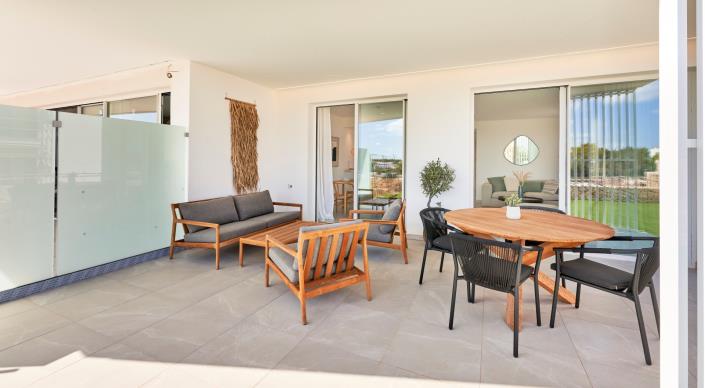 Image No.14-2 Bed Apartment for sale