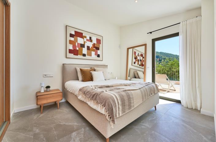 Image No.23-3 Bed Townhouse for sale