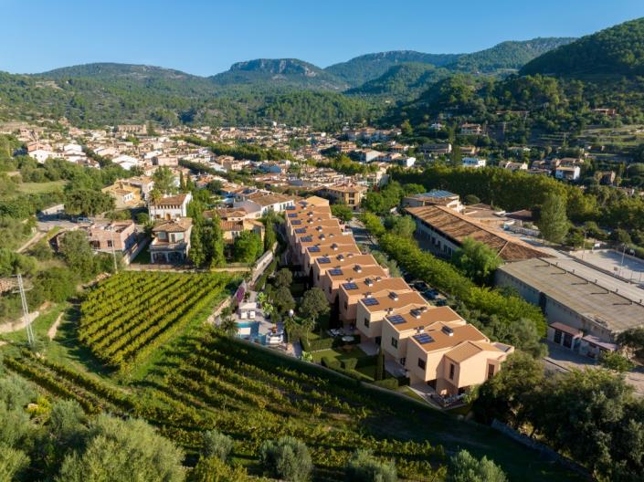 Image No.4-3 Bed Townhouse for sale