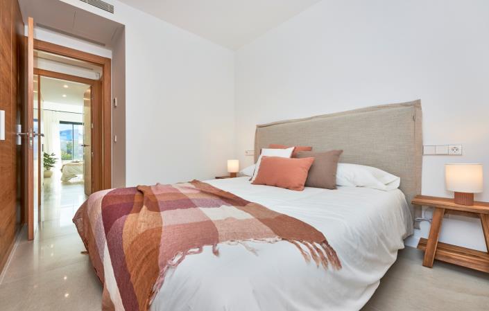 Image No.20-3 Bed Apartment for sale