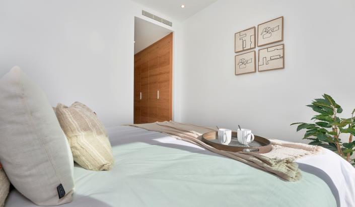 Image No.19-3 Bed Apartment for sale