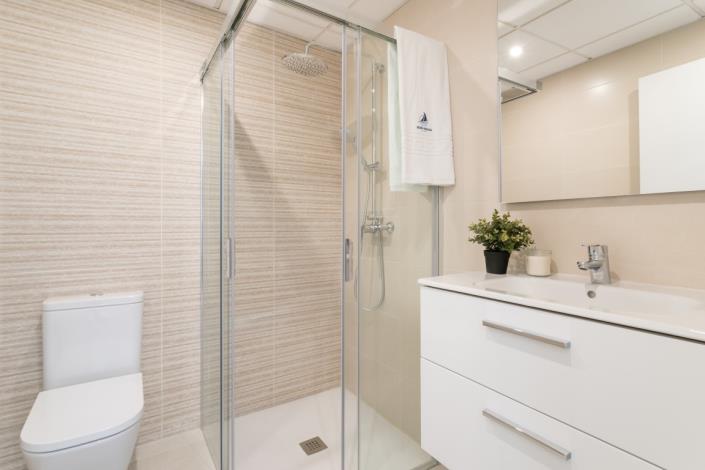 Image No.32-2 Bed Apartment for sale