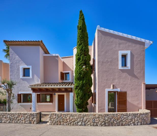 Image No.10-3 Bed Villa for sale