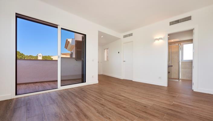 Image No.28-3 Bed Villa for sale