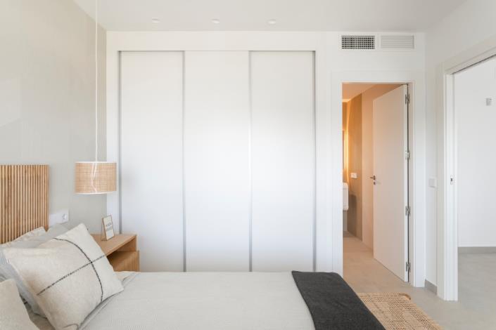 Image No.19-3 Bed Apartment for sale