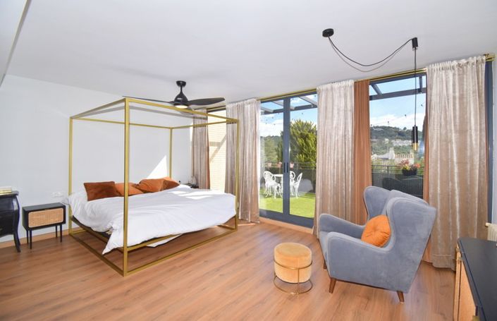 Image No.19-3 Bed Villa for sale