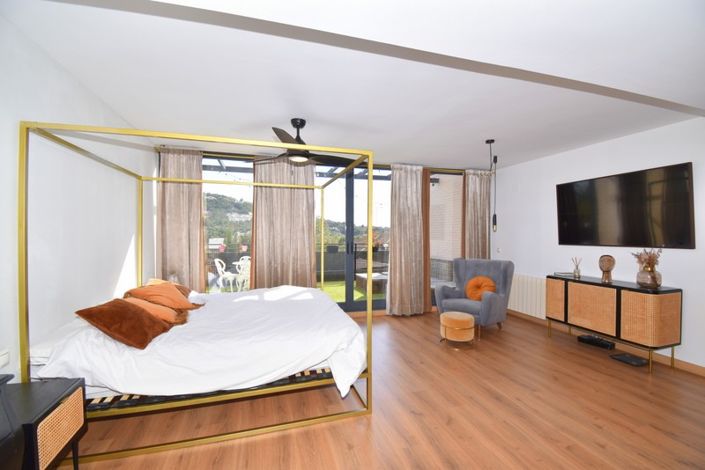 Image No.20-3 Bed Villa for sale