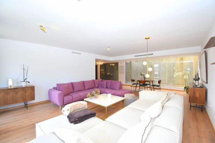 Image No.7-3 Bed Villa for sale