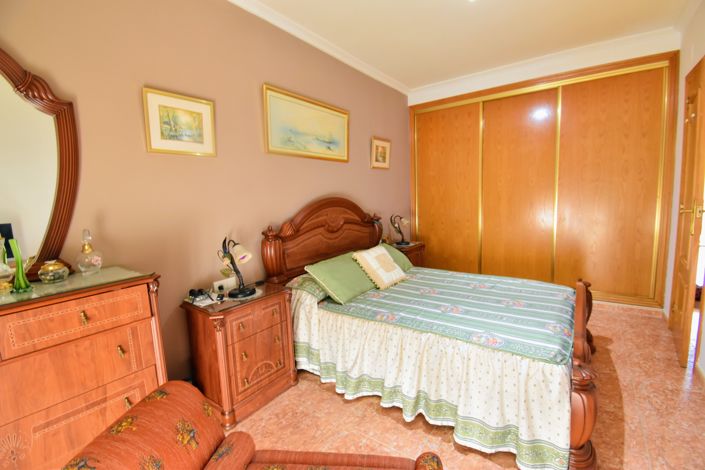 Image No.11-3 Bed Villa for sale