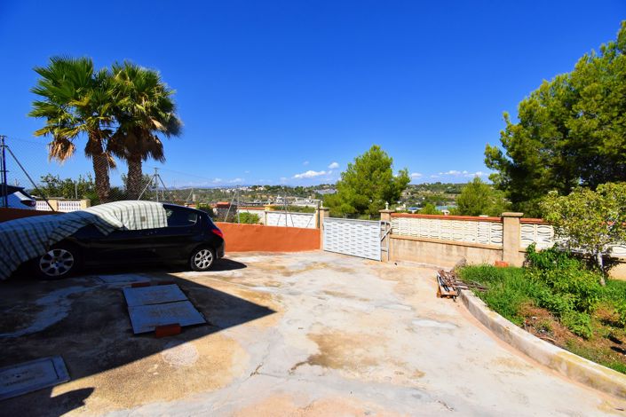 Image No.15-3 Bed Villa for sale