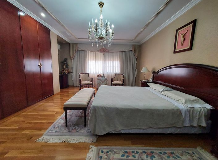 Image No.14-6 Bed Villa for sale