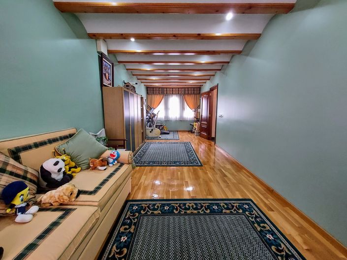 Image No.37-6 Bed Villa for sale