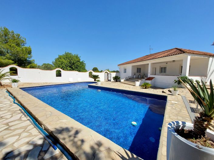 Image No.24-4 Bed Villa for sale