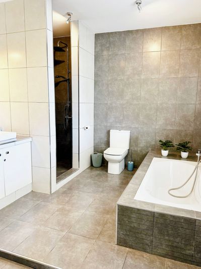 Image No.6-4 Bed Villa for sale