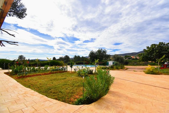 Image No.20-4 Bed Villa for sale