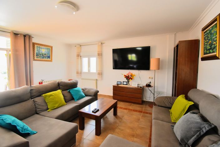 Image No.6-4 Bed Villa for sale