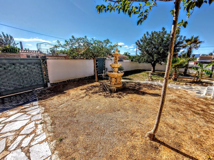 Image No.42-3 Bed Villa for sale