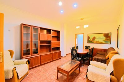 5 Bed Townhouse for sale