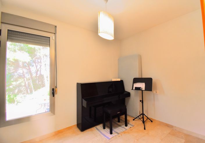 Image No.19-4 Bed Villa for sale