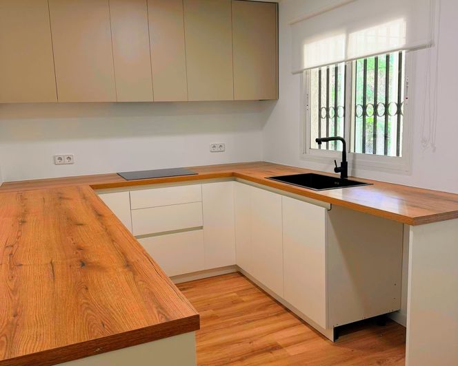 Image No.10-3 Bed Villa for sale