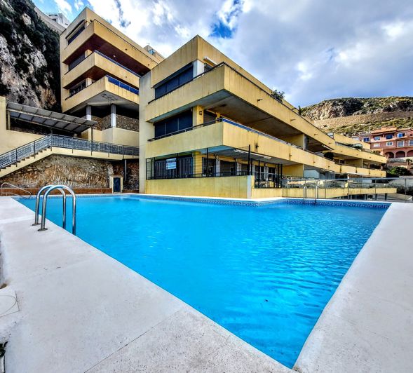 Image No.1-3 Bed Apartment for sale