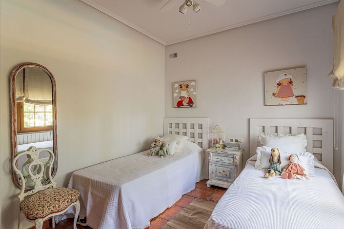 Image No.16-6 Bed Villa for sale