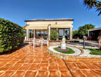 4 Bed Villa for sale