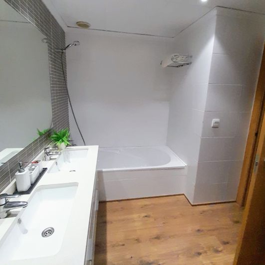 Image No.12-4 Bed Villa for sale