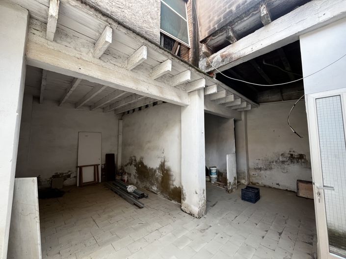 Image No.13-6 Bed Townhouse for sale