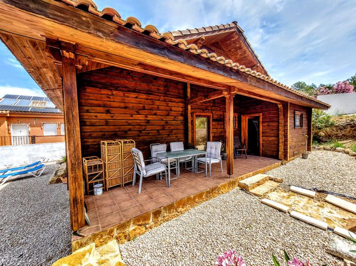 Image No.1-3 Bed Villa for sale